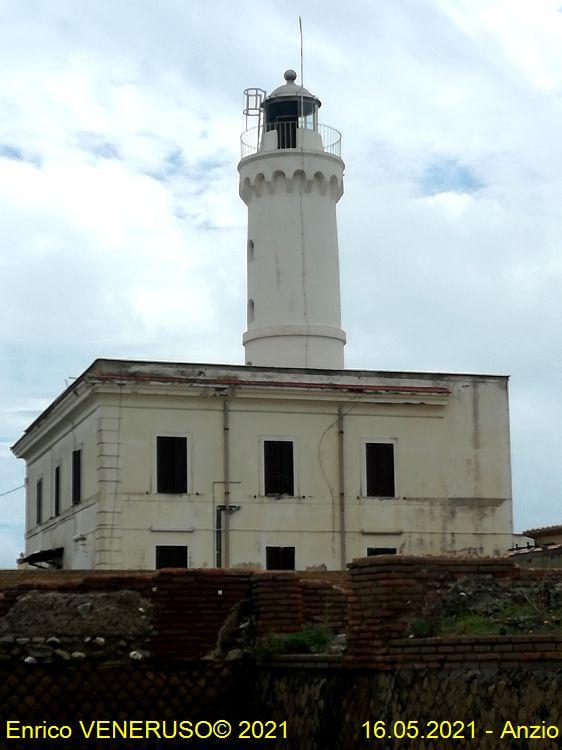 76 -- Faro di Anzio - Lighthouse of Anzio.jpg